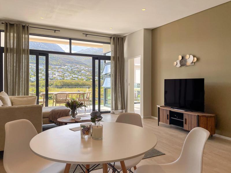 To Let 2 Bedroom Property for Rent in Hout Bay Western Cape